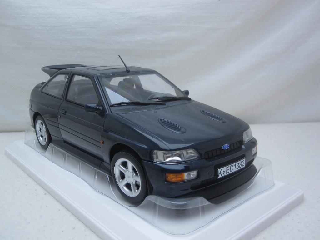 Ford Escort RS Cosworth 1992 groen metallic 1:18 Norev, Hobby en Vrije tijd, Modelauto's | 1:18, Ophalen of Verzenden, Nieuw, Auto