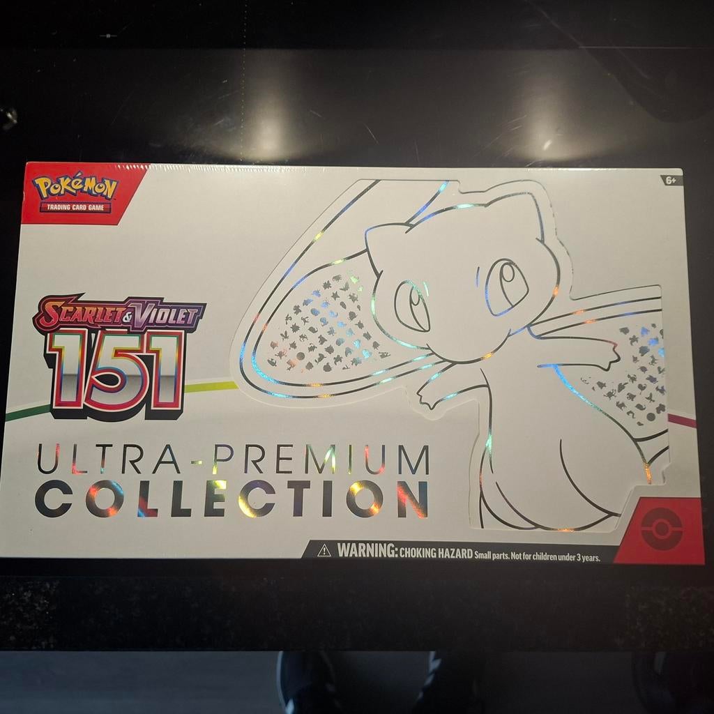 Ultra premium collection 151  mew, Hobby en Vrije tijd, Verzamelkaartspellen | Pokémon, Ophalen of Verzenden, Nieuw