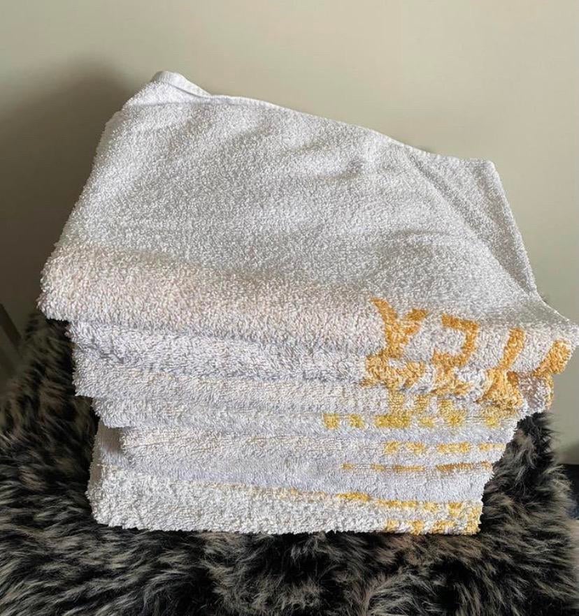 Handdoeken 8 stuks, Huis en Inrichting, Verzenden, Zo goed als nieuw, Wit, Handdoek