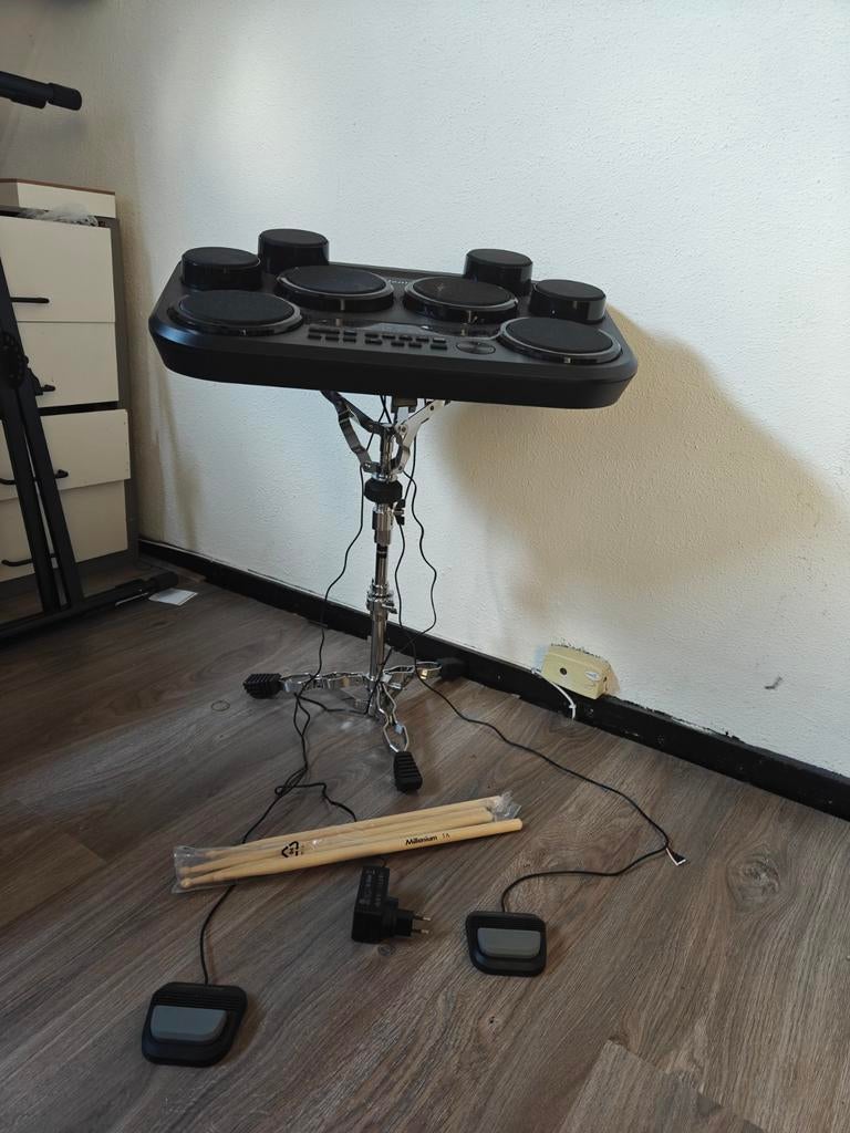 Millenium mobiel drumstel, Muziek en Instrumenten, Drumstellen en Slagwerk, Gebruikt, Overige merken, Ophalen