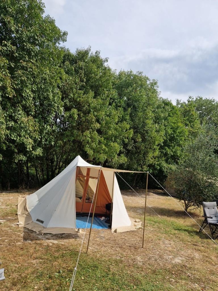 Holtkamper tent, Ophalen, Zo goed als nieuw, Tot en met 3