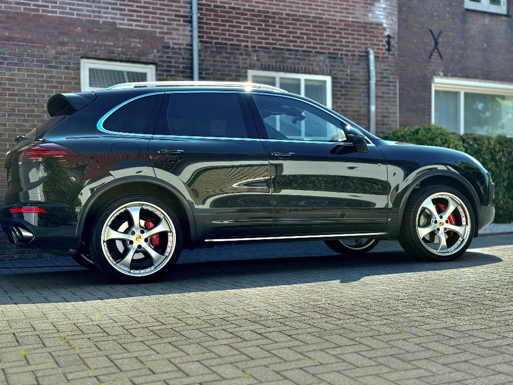 Porsche Cayenne 3.0V6 416pk-hybrid S - FACELIFT/ALLE OPTIES!, Automaat, Cayenne, Zwart, 2995 cc