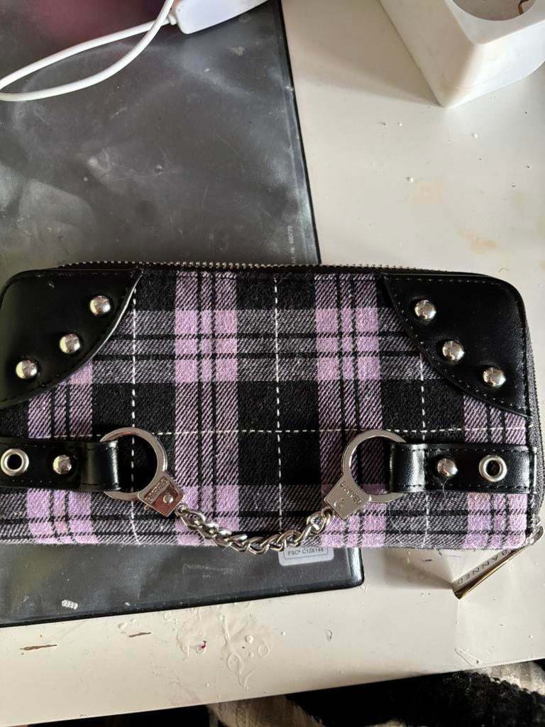 Paarse portemonnee gratis ophalen, Ophalen, Zo goed als nieuw, Paars