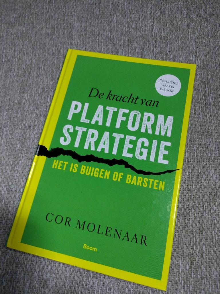 De kracht van Platform Strategie - Cor Molenaar, Ophalen of Verzenden, Zo goed als nieuw, Economie en Marketing, Cor Molenaar