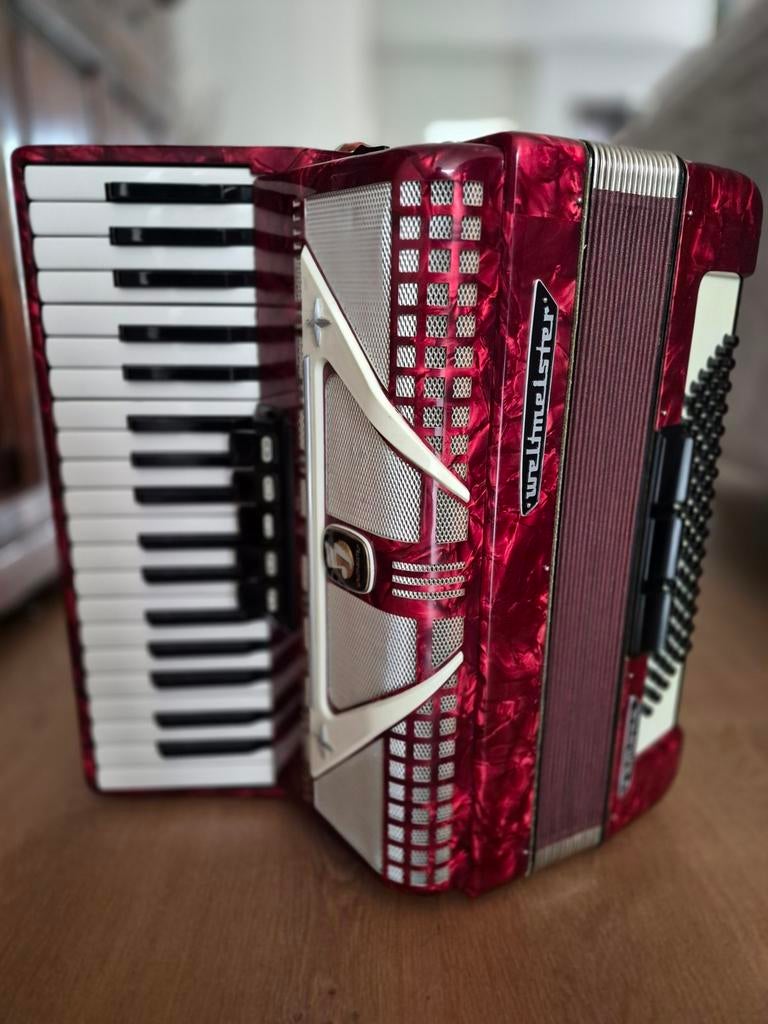 Weltmeister Ramona Accordeon - Goede Staat Inclusief Koffer, Muziek en Instrumenten, Ophalen, Gebruikt, Overige formaten, Toetsaccordeon