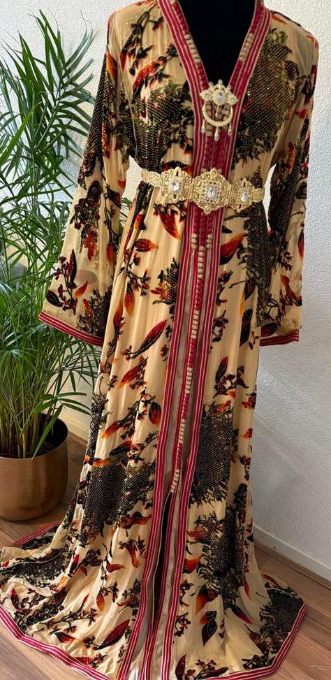 Nieuwe takshita Marokkaanse jurk maat M-L, Maat 38/40 (M), Overige typen, Beige, Nieuw