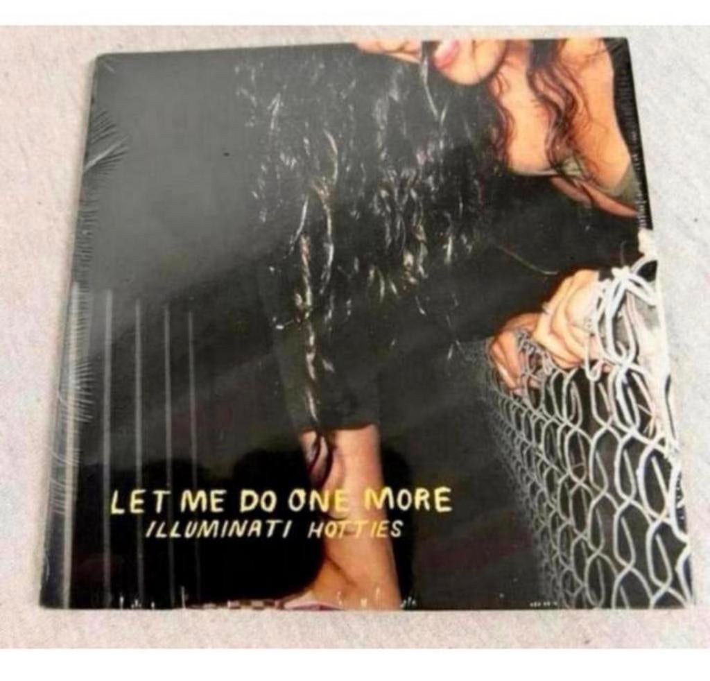 LET ME DO ONE MORE Illuminati Hotties audio cd Nieuw SEALED, Ophalen of Verzenden, Nieuw in verpakking, Poprock