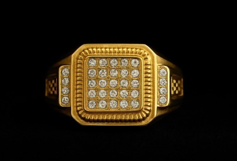 Prachtige zegelring maat 23, Overige materialen, 20 of groter, Ut, Nieuw