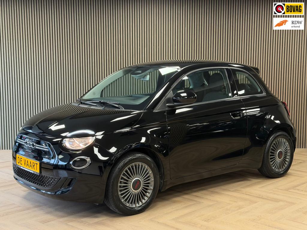 Fiat 500e Icon 42 kWh AUT. KEYLESS-GO NAVIGATIE STOELVERWARM, Auto's, Stof, 118 pk, Met garantie (alle), 4 stoelen