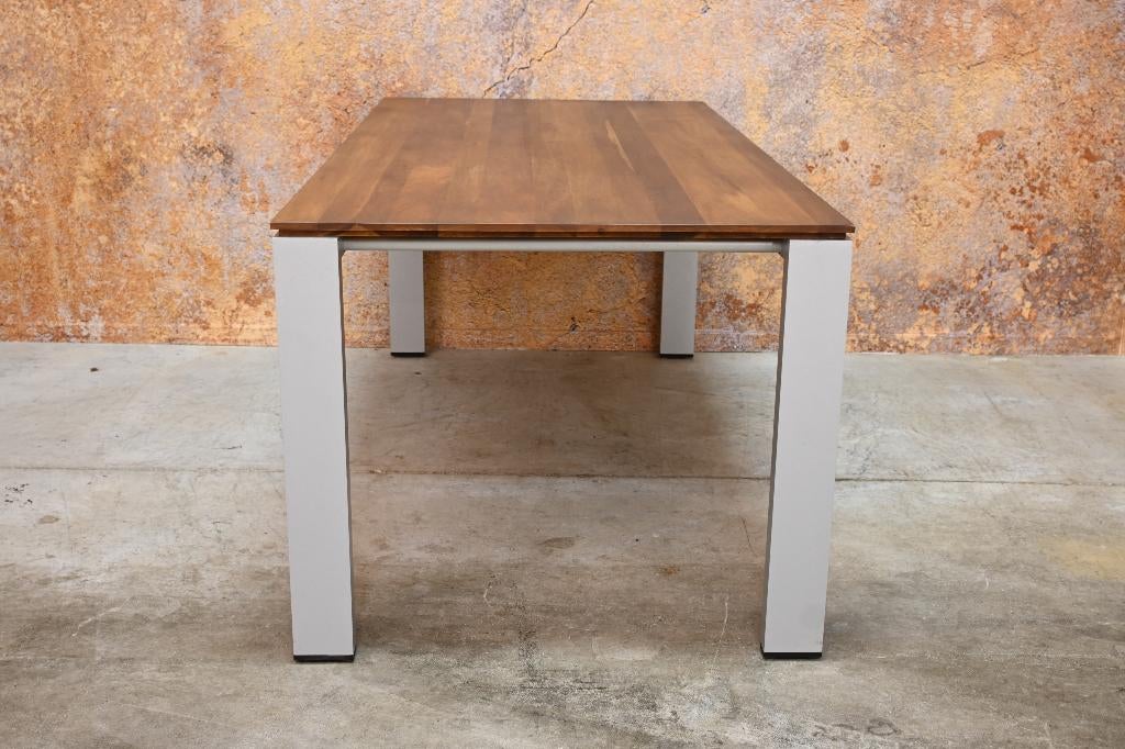 ZGANieuw! fraaie notenhouten Arco Graphic design tafel, 200 cm of meer, Zo goed als nieuw, Vijf personen of meer, Rechthoekig