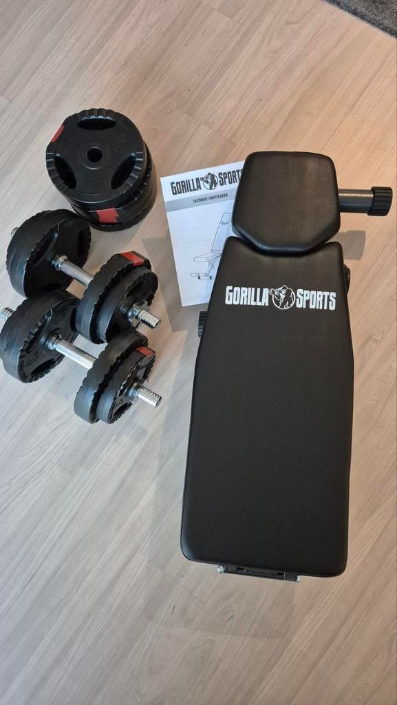 GorillaSports opvouwbare Halterbank + Dumbellset 30KG, Ophalen, Zo goed als nieuw, Rug, Overige typen