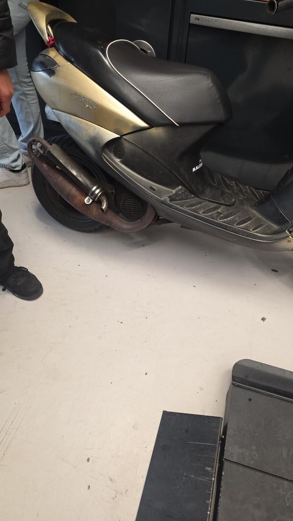 Vivacity 50cc 2 takt met Yasuni R uitlaat, Ophalen, Gebruikt, Tweetakt