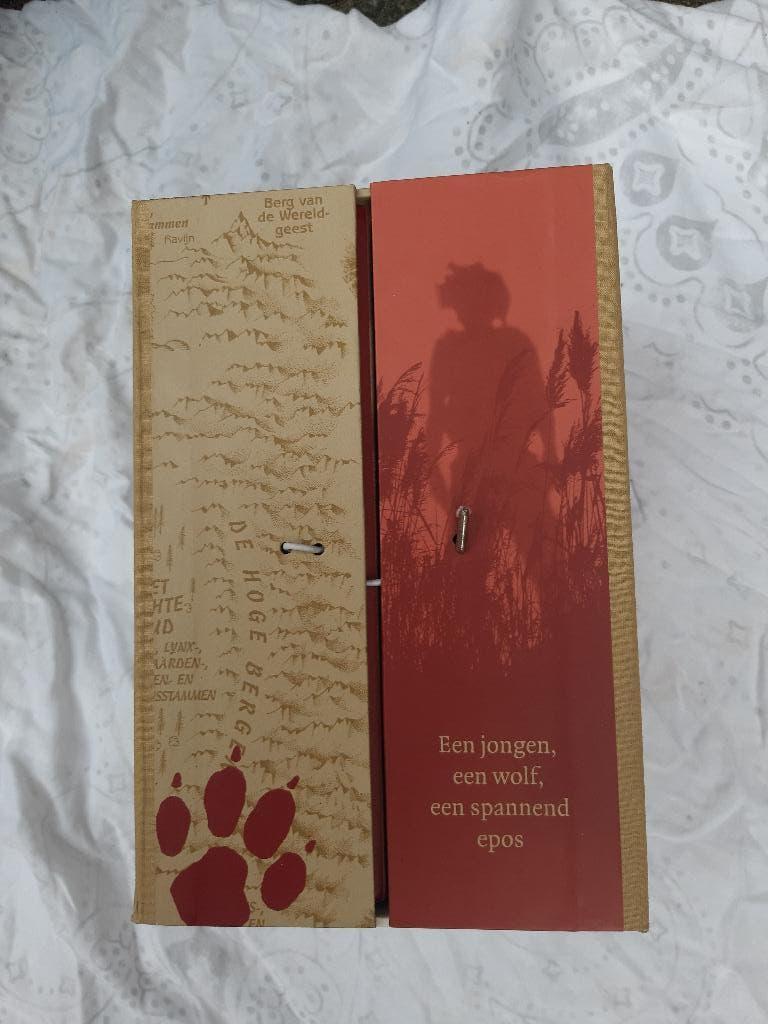 Torak en Wolf Complete Serie + Bewaardoos, Ophalen, Nieuw, Fictie