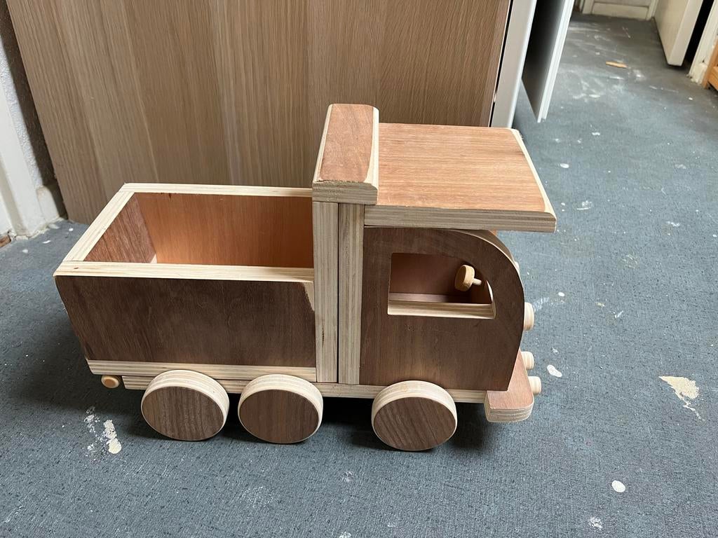 Degelijke houten vrachtwagen kiepwagen, Ophalen of Verzenden, Zo goed als nieuw