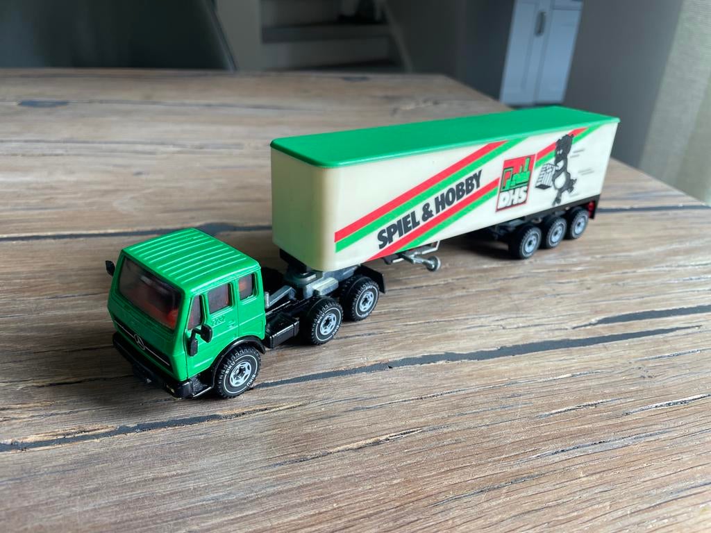 Siku Mercedes, Ophalen of Verzenden, Zo goed als nieuw, Bus of Vrachtwagen