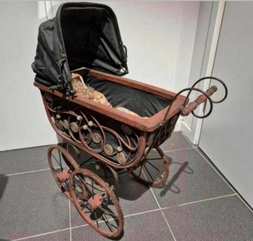 Antieke poppenwagen, Ophalen