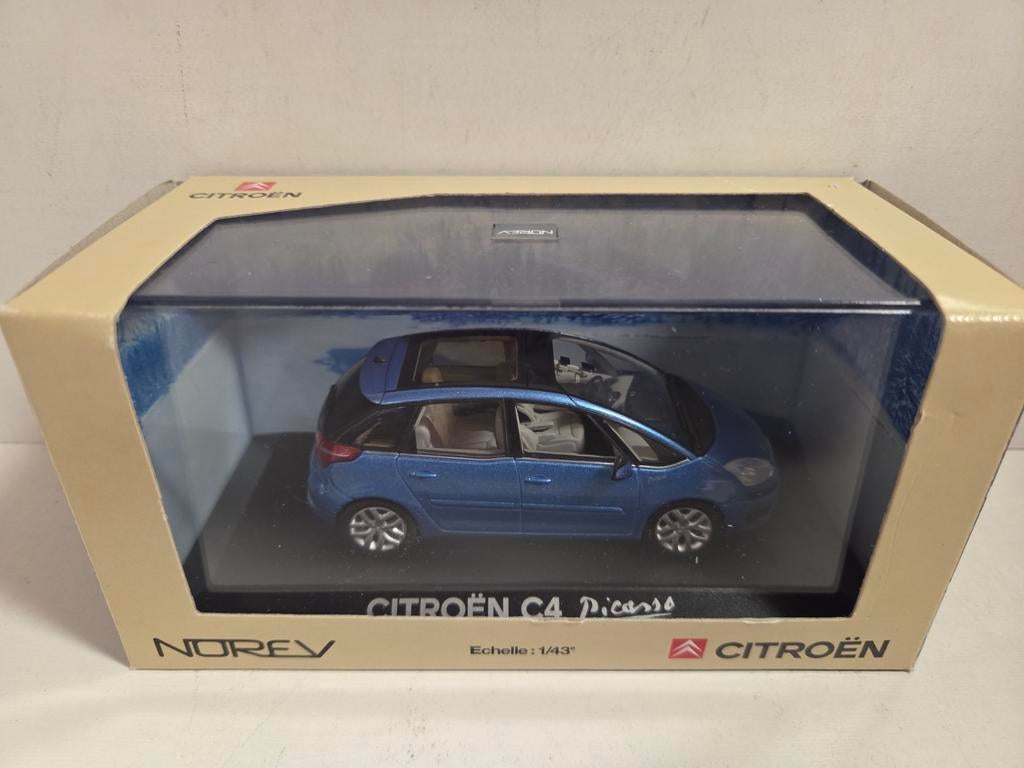 Renault Trafic French Touch Deluxe cars Huile d'Olive Green 1/59 Majorette 212055013