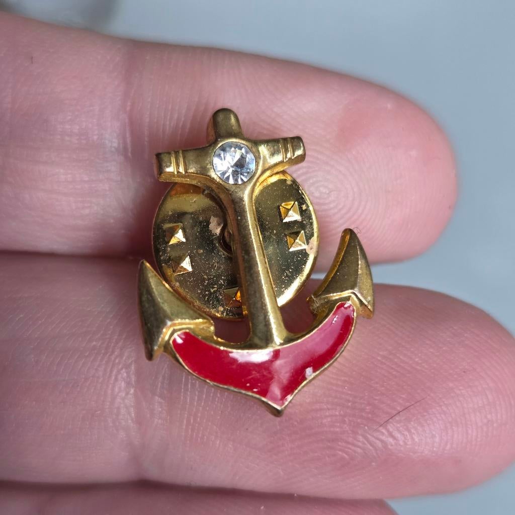 Pinbroche, Ophalen of Verzenden, Minder dan 4 cm, Overige materialen