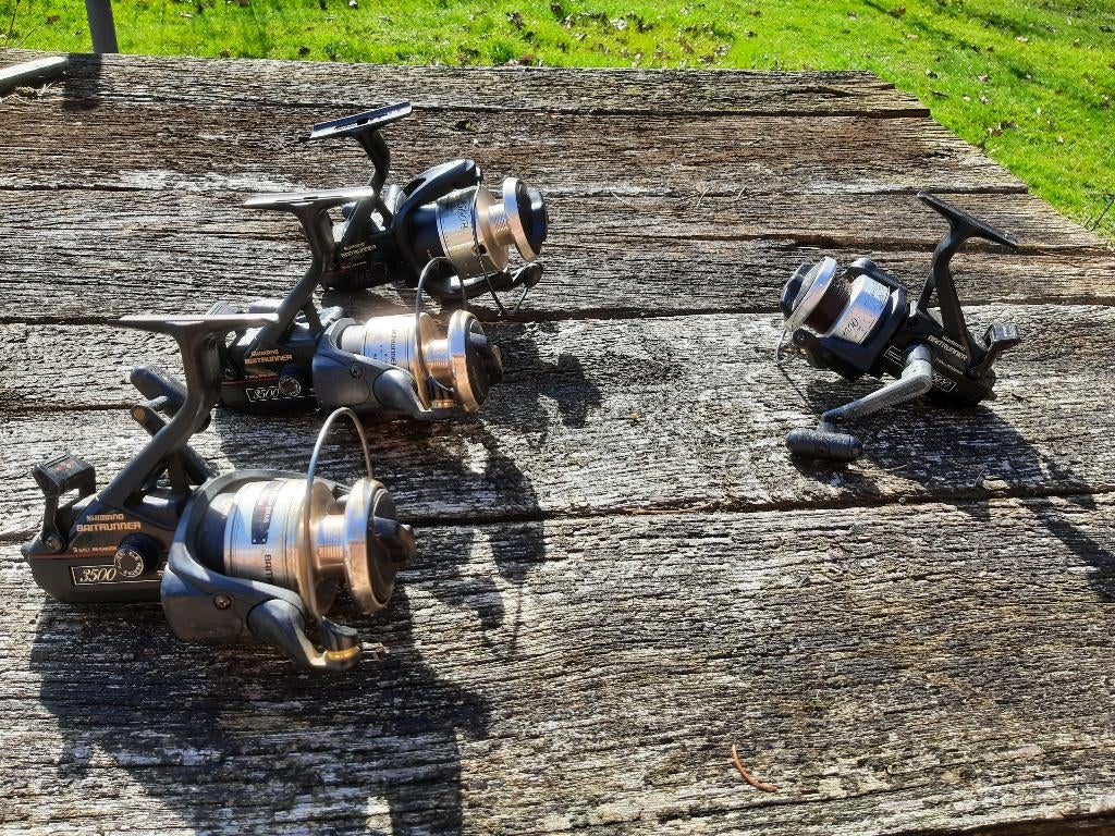 Shimano 3500 b en 3500 a baitrunner werpmolen, Ophalen of Verzenden, Gebruikt, Molen