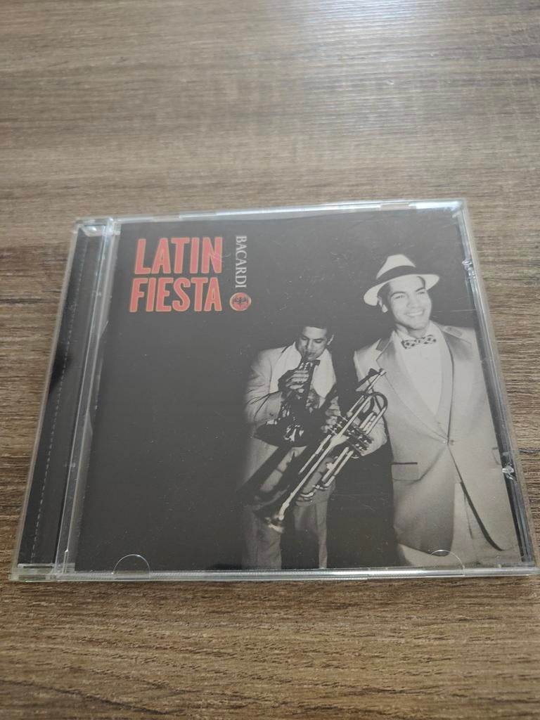 Latin Fiesta Bacardi CD - Diverse Artiesten, Cd's en Dvd's, Ophalen of Verzenden, Zo goed als nieuw