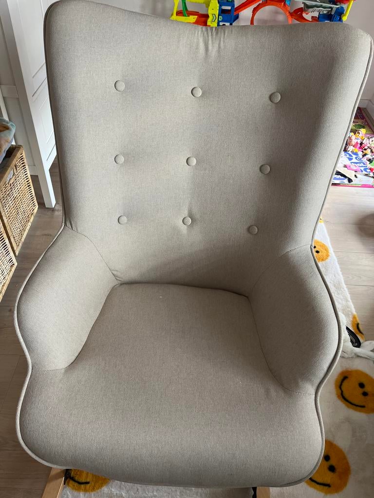 Aemely Schommelstoel Lichtgrijs - Perfect voor Babykamer, Ophalen, Zo goed als nieuw, Stof