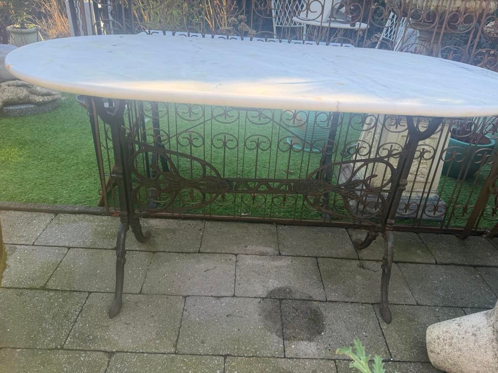 Marmeren tuintafels, Tuin en Terras, Tuintafels, Ophalen, Zo goed als nieuw, Rond, Metaal