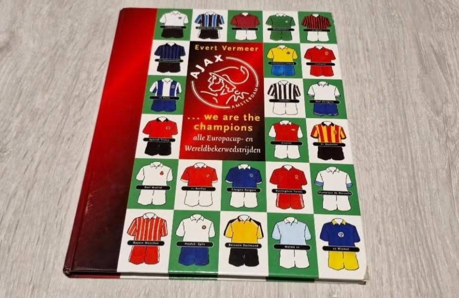 Boek: Ajax, we are the champions, Ophalen of Verzenden, Zo goed als nieuw, Balsport