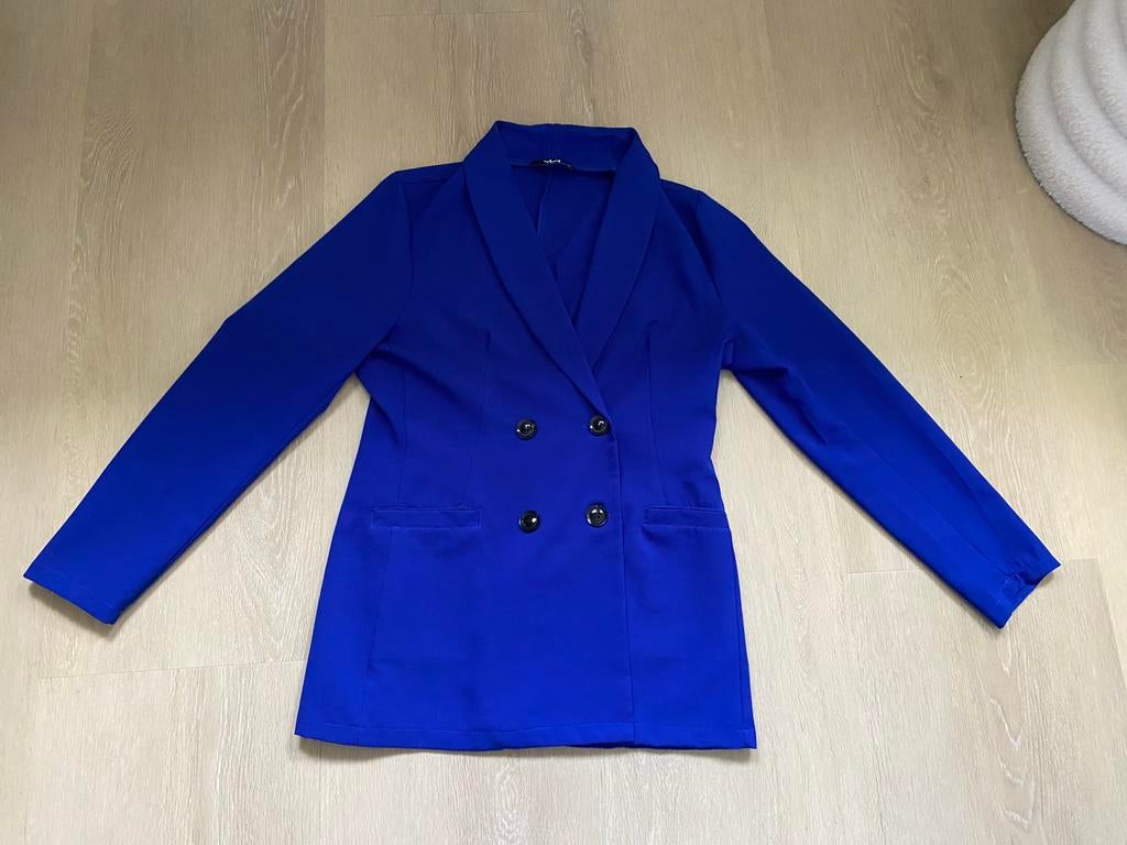 Te koop: Most Wanted Blazer, Kleding | Dames, Jasjes, Kostuums en Pakken, Maat 38/40 (M), Blauw, Ophalen of Verzenden, Zo goed als nieuw