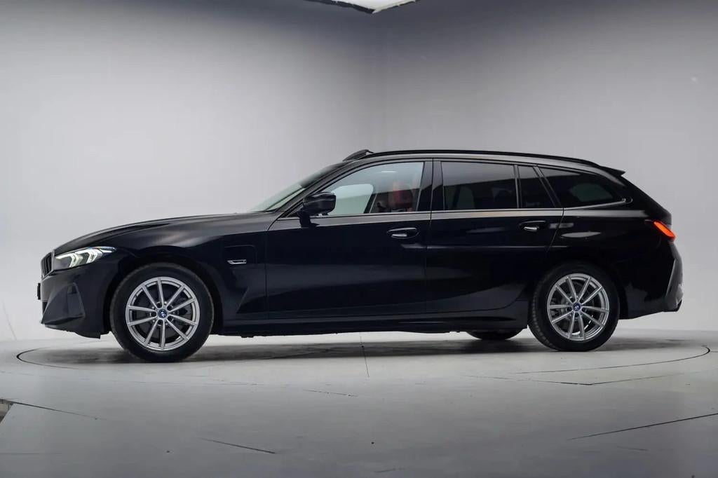 BMW 3 Serie 320e High Executive Aut. [ Panorama € 27.945,0, Automaat, 1998 cc, Gebruikt, Euro 6