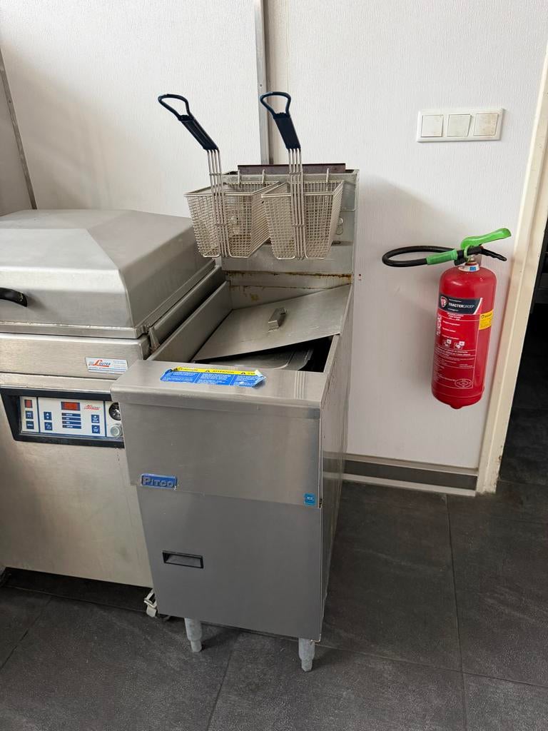 Professionele Frituur - Perfect voor Horeca, 4 liter of meer, Ophalen of Verzenden, Gebruikt, Duo-friteuse