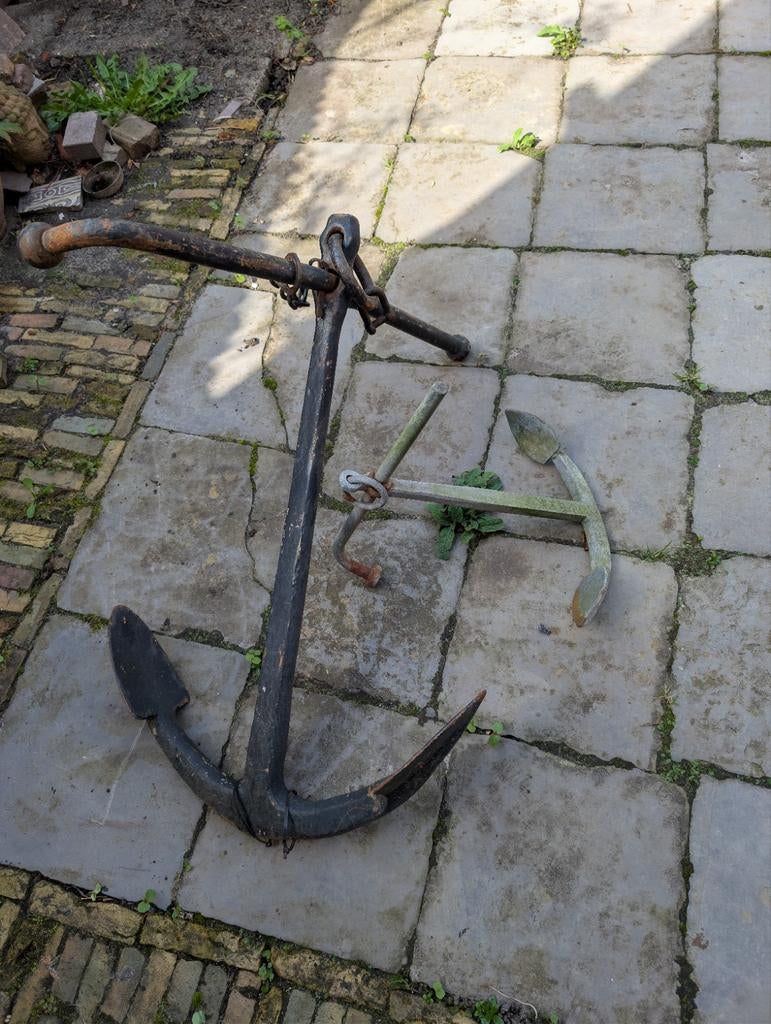 Twee ankers, Ophalen of Verzenden, Zo goed als nieuw, Ankeren en Afmeren, Zeilboot of Motorboot