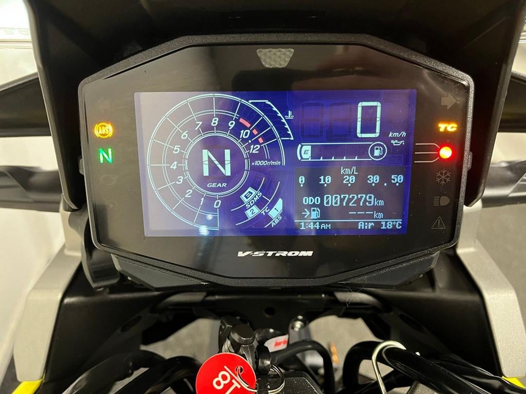 Suzuki V-STORM 1050 XT (bj 2020) - foto 2