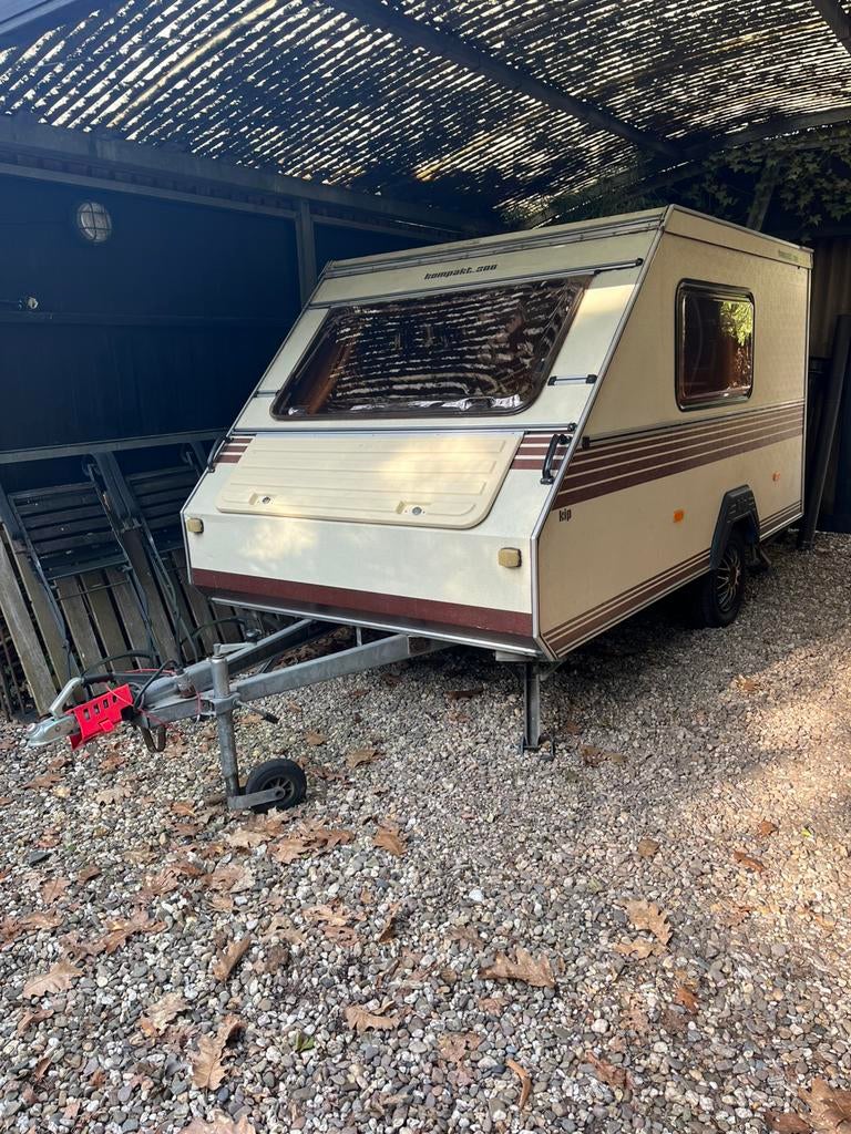 Kip Kompakt KK 300, Caravans en Kamperen, Standaardzit, Koelkast, Kip, Tot en met 2