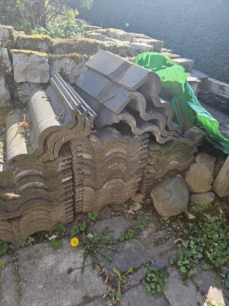 Dakpannen grijs, Doe-het-zelf en Verbouw, Ophalen, Gebruikt, Steen of Klei, 15 m² of meer