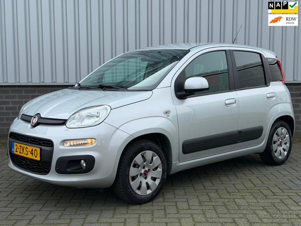 Fiat Panda 0.9 TwinAir Lounge |Airco|5 Deurs|ParkeerSensor|, Voorwielaandrijving, Stof, Gebruikt, Panda