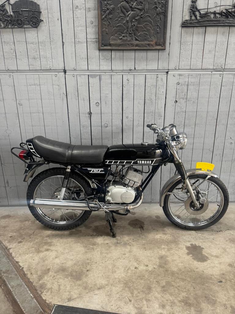 Yamaha bromfiets, Ophalen, Yamaha