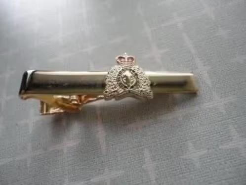 Vestklip Royal Canadian Mounted Police., Verzenden, Zo goed als nieuw