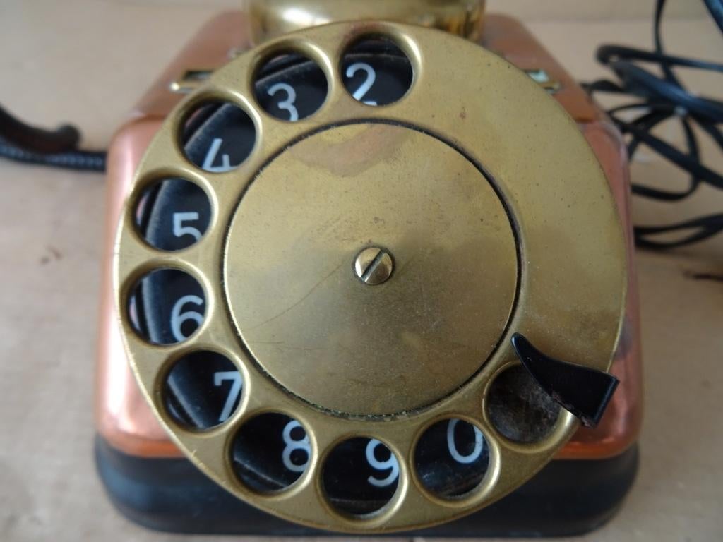 Antieke telefoon of vintage koperen telefoon telefoontoestel, Ophalen of Verzenden