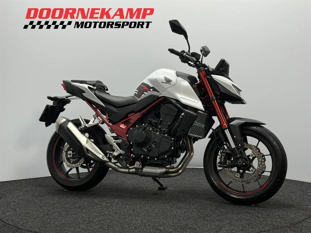 Honda CB 750 HORNET € 8.250,00 - foto 2