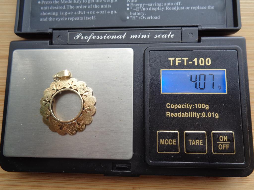 14 karaat gouden krans hanger voor munt [471], Verzenden, Zo goed als nieuw, Goud, Goud