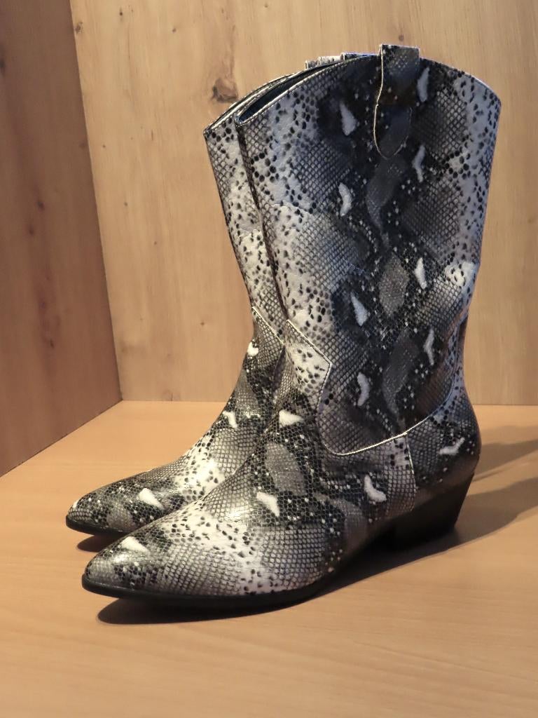 QUANTICLO Zwart/Witte Snakeprint Cowboylaarsjes 39, Schoenen met lage hakken, Zwart, Ophalen of Verzenden, Zo goed als nieuw