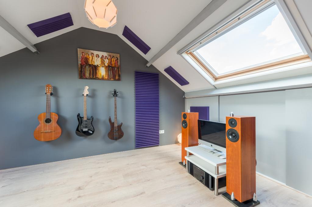 Totem Hawk Cherry met Claws en Beaks, Overige merken, Gebruikt, Verzenden, 120 watt of meer