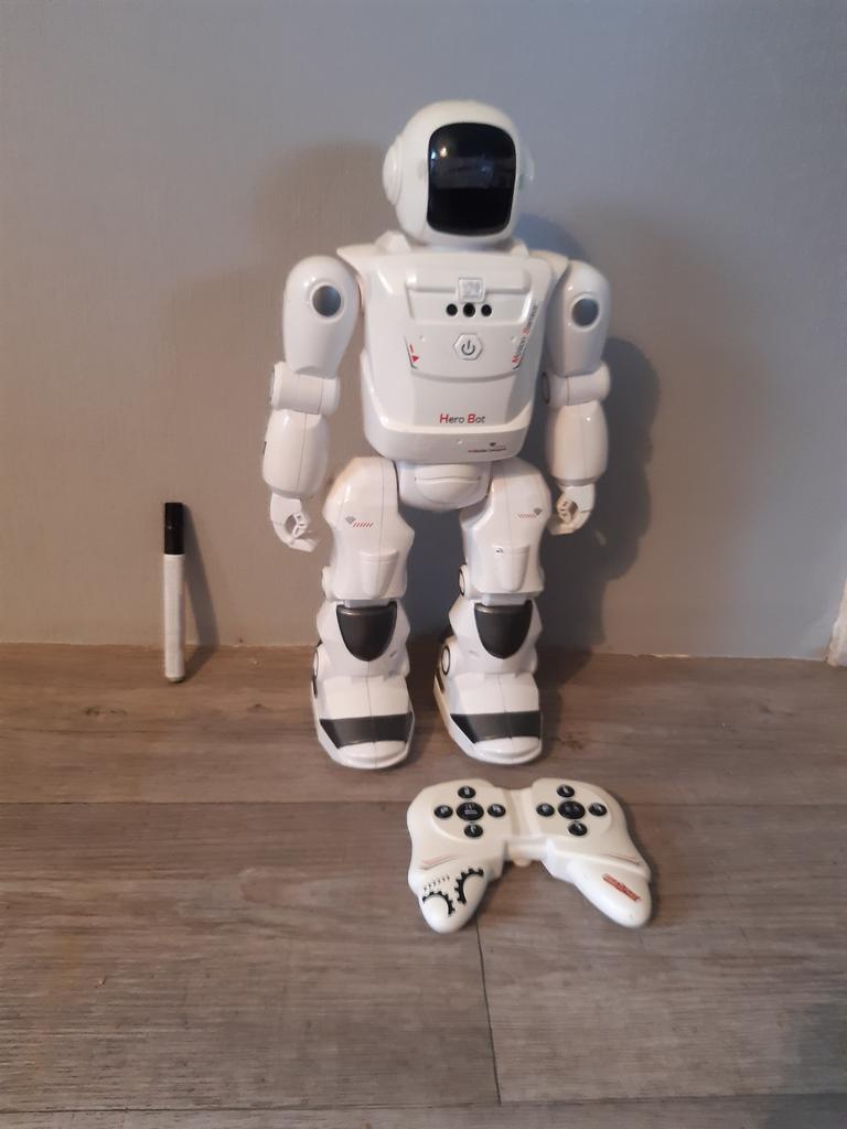 Hero robot op afstandbestuuring., Ophalen of Verzenden, Actiefiguurtje