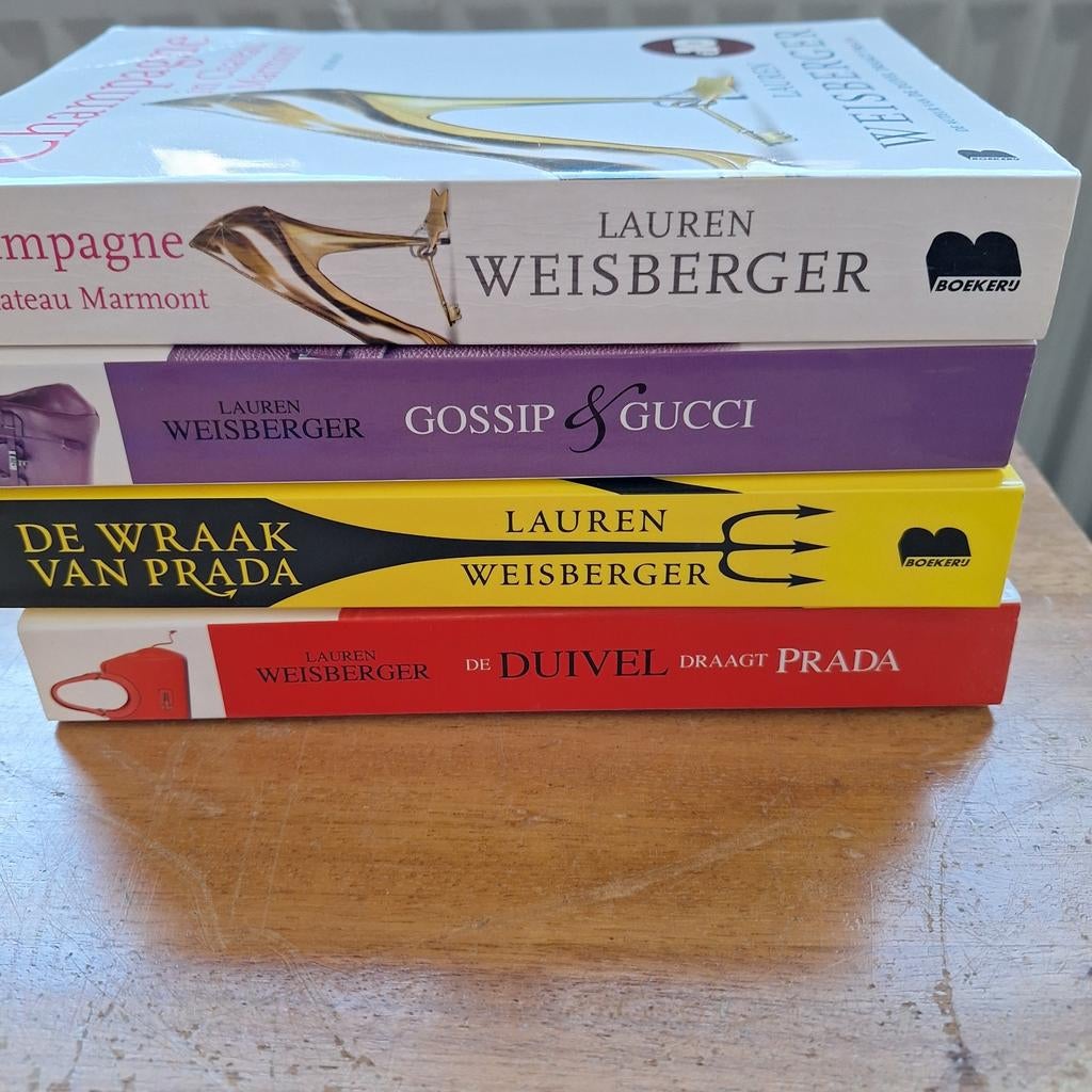 Lauren Weisberger Boeken Collectie, Boeken, Romans, Zo goed als nieuw, Nederland, Ophalen