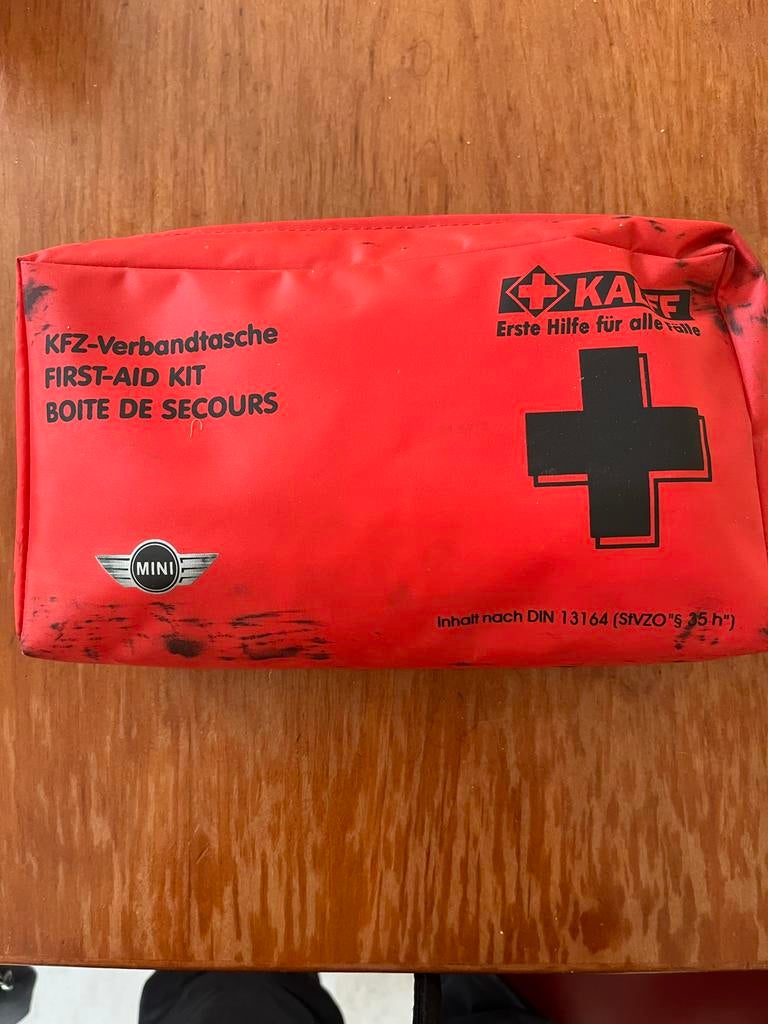 Mini EHBO kit / verbanddoos, Ophalen of Verzenden, Nieuw