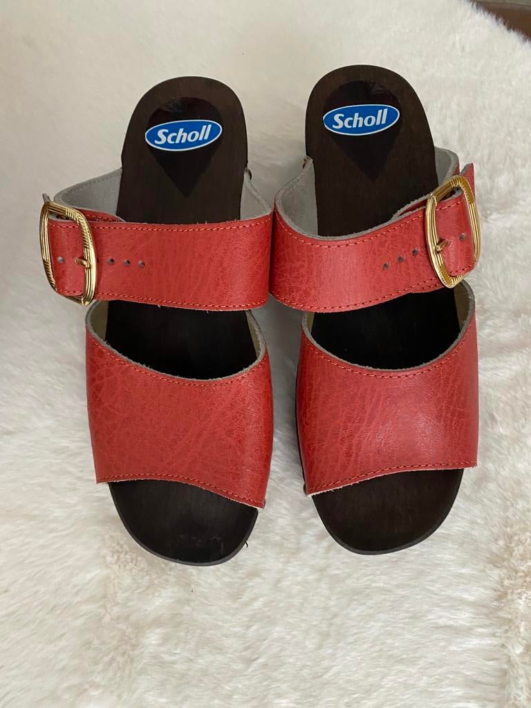 Scholl sandalen maat 38 / Vintage / Nieuw !, Kleding | Dames, Schoenen, Ophalen, Nieuw, Rood, Sandalen of Muiltjes
