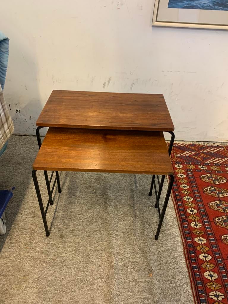 Bijzettafels miniset Pastoe Cees Braakman tafeltjes jaren 60, Ophalen of Verzenden, Zo goed als nieuw