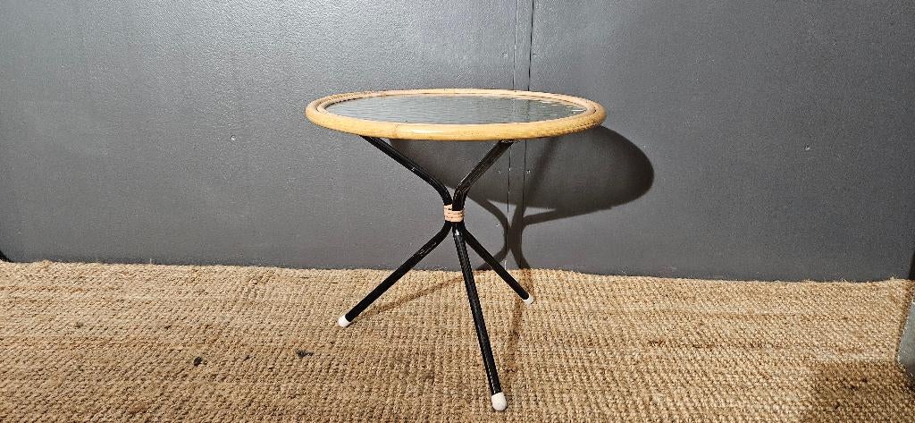 Rohé Noordwolde bijzettafel – rotan – jaren 50/60, Huis en Inrichting, Tafels | Bijzettafels, Ophalen, Minder dan 45 cm, Minder dan 55 cm