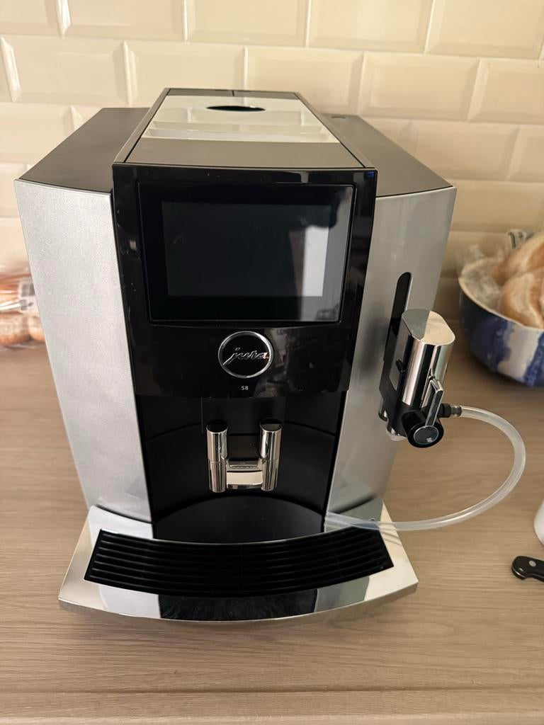 Jura S8 2021   - Gereviseerd - 6mnd Garantie, Witgoed en Apparatuur, Koffiezetapparaten, Gebruikt, Info@jura.com, Espresso apparaat