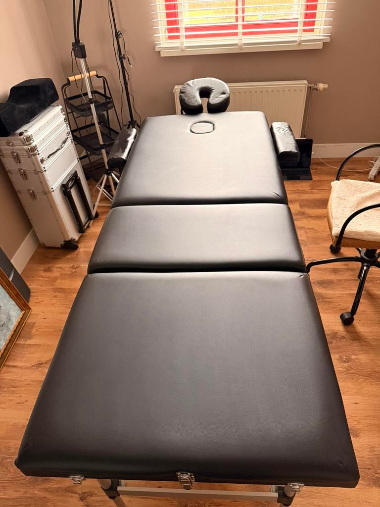 Massage tafel, Ophalen, Zo goed als nieuw, Massagetafel